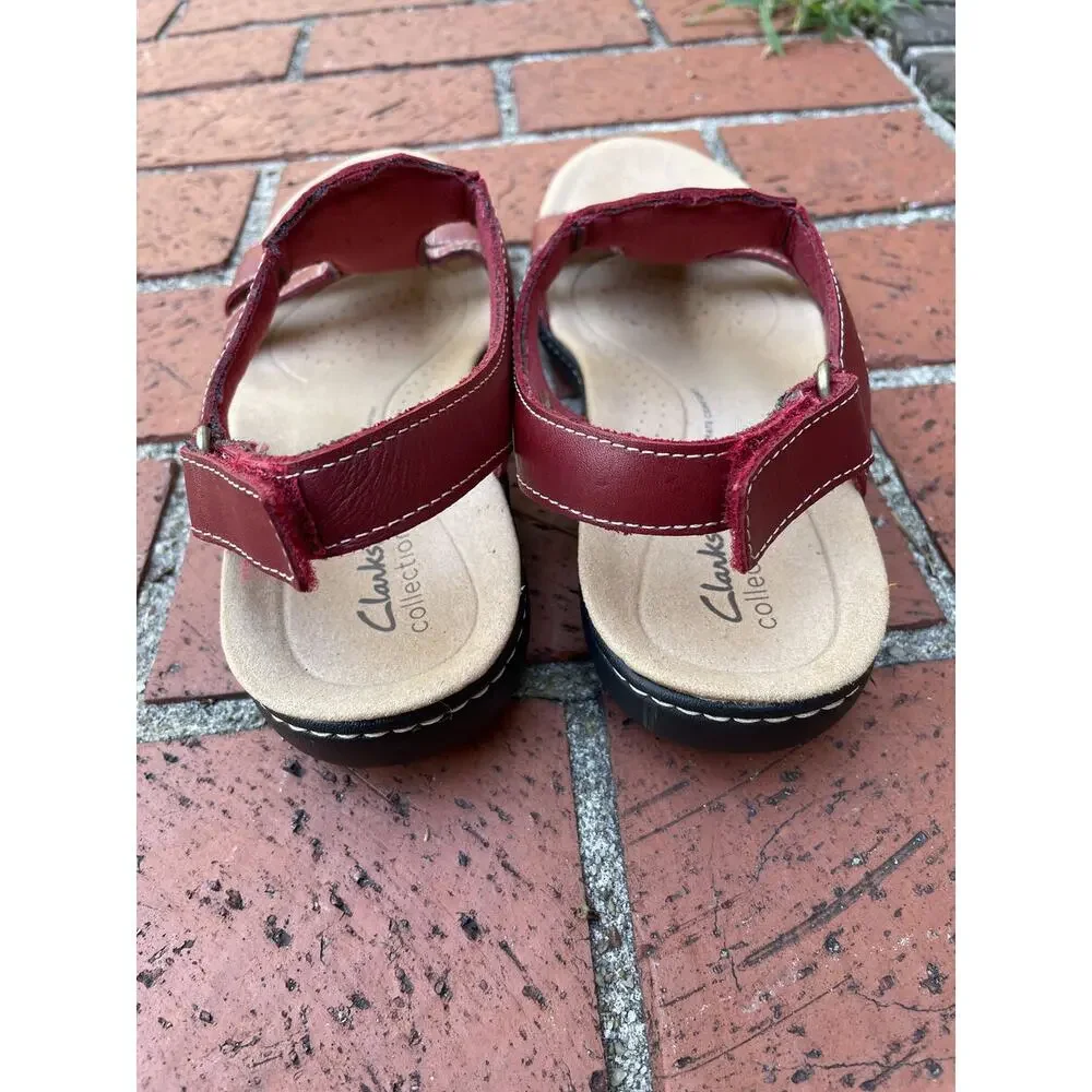 Clarks Collection Ultimate Comfort Burgundy Leather T-Strap Sandals Womens 6M